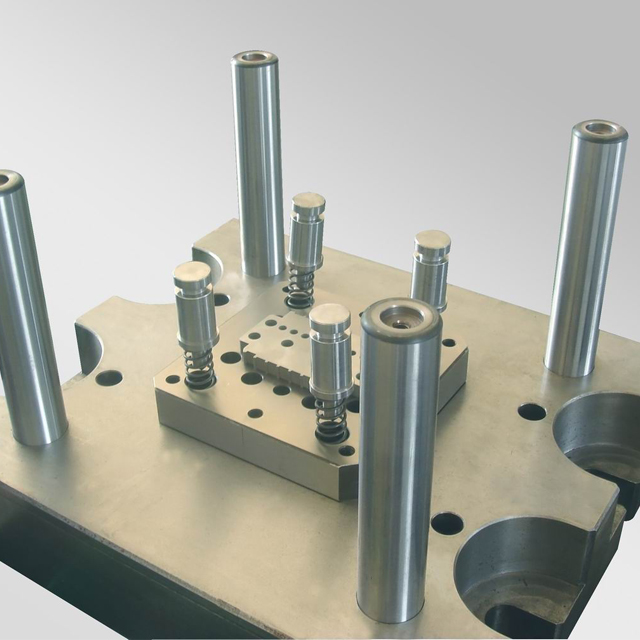 NC旋盤加工、精密鋼材、自動生産設備用製品